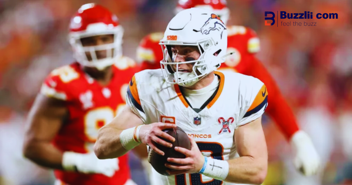 Denver Broncos defense stops Kansas City Chiefs on fourth down in Week 17 NFL game at Arrowhead Stadium